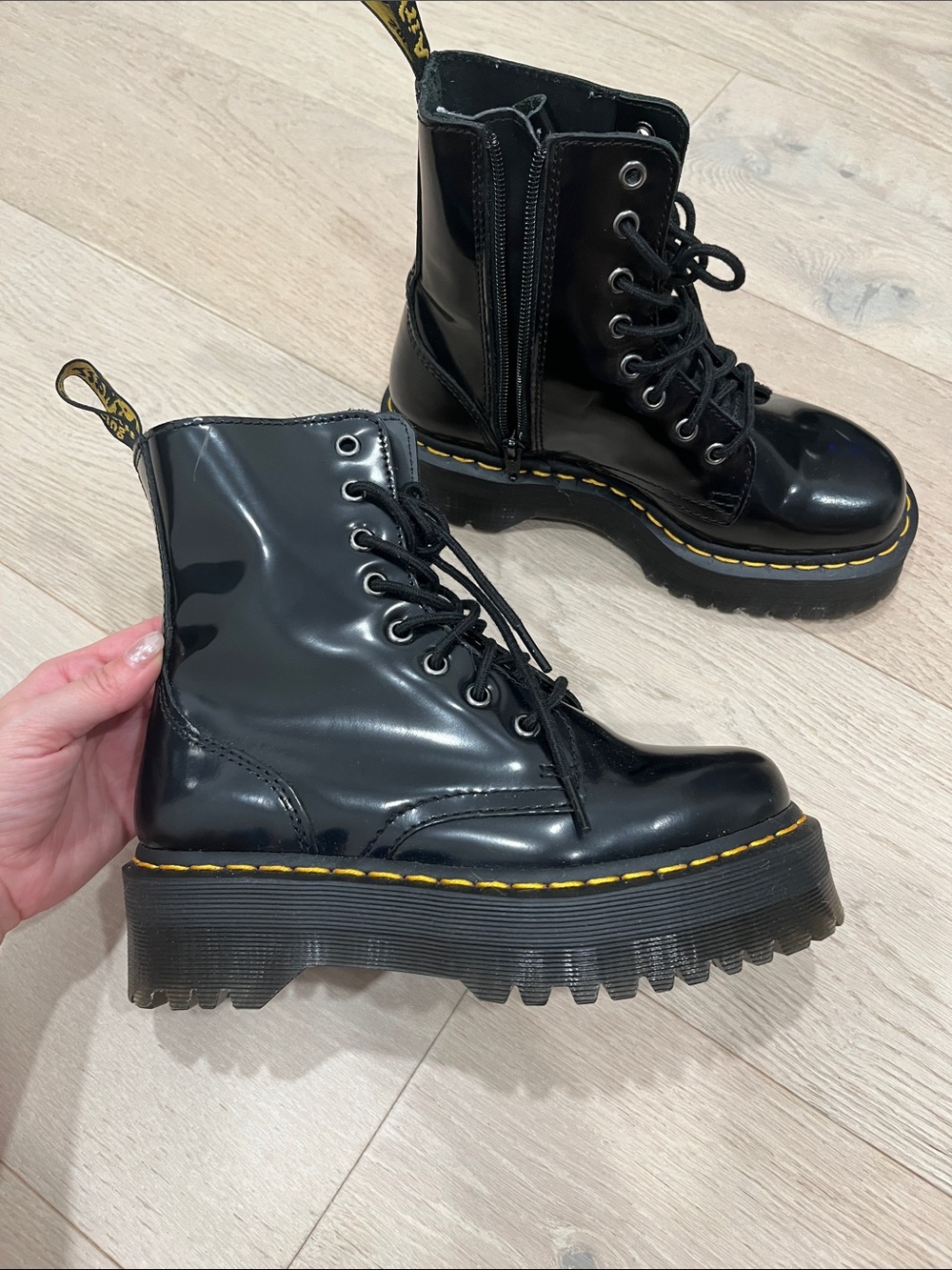 Jadon Smooth Leather Platform Boot